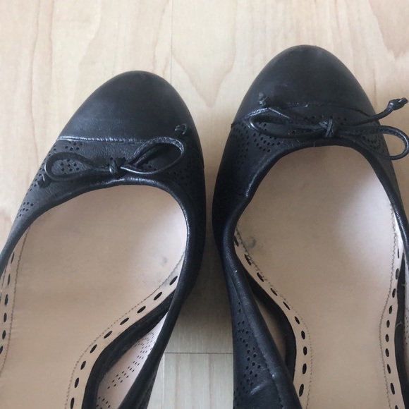 Coach leather perforated high heals - Picture 10 of 10